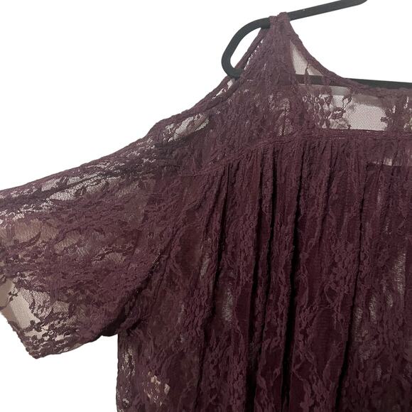 Free People Maroon Flowy Cold Shoulder Lace Top Size Small - Picture 2 of 4